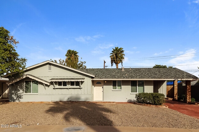 Building Photo - 3638 W Luke Ave Rental
