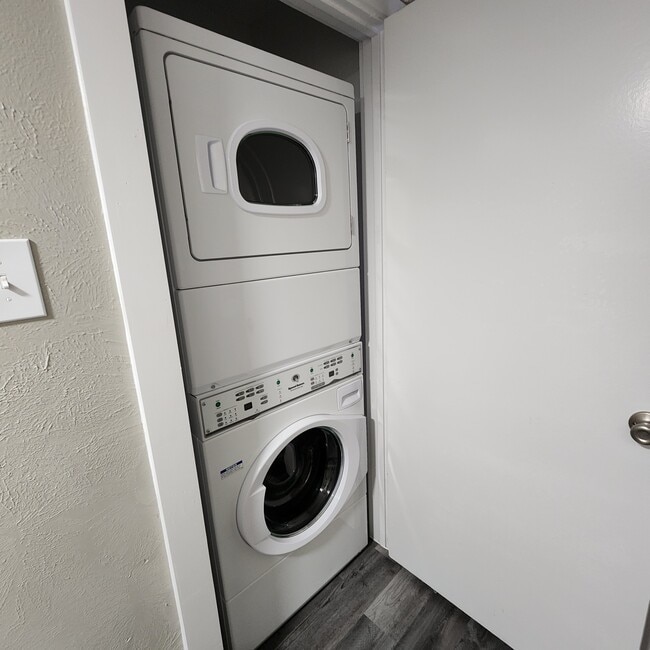 Photo - Broadway Villas