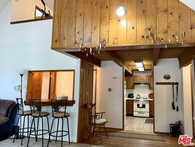 Photo - 701 Pinnacle Dr