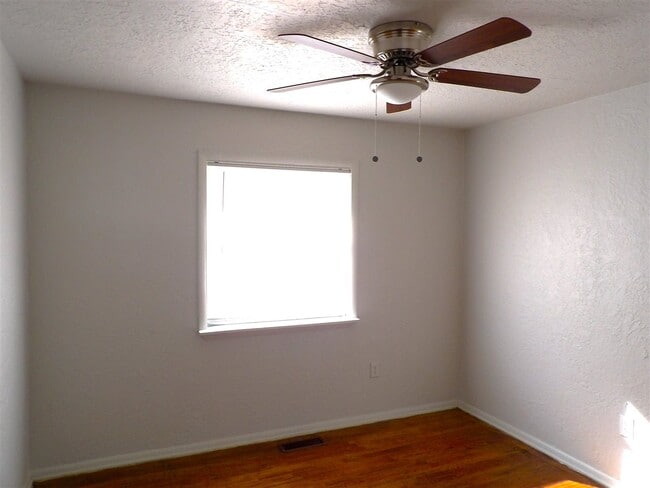Photo - 1618 NW 45th St