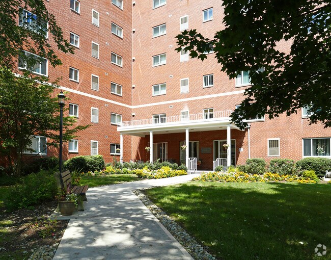 Washington Gardens Apartments For Rent in Carnegie, PA