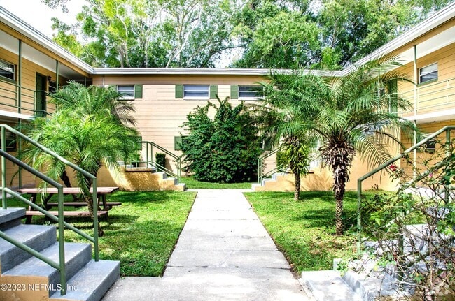 Building Photo - 2775 Herschel St Rental