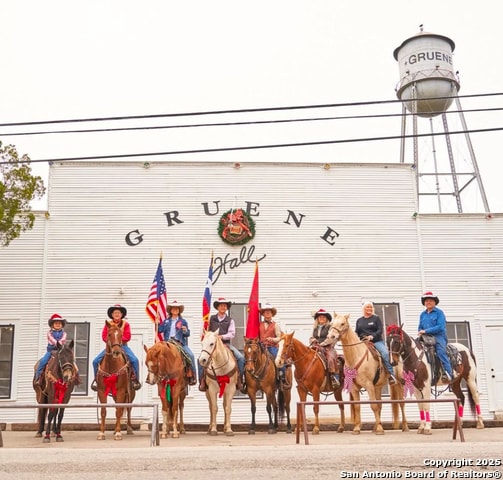 Photo - 1752 Gruene Vineyard Crossing