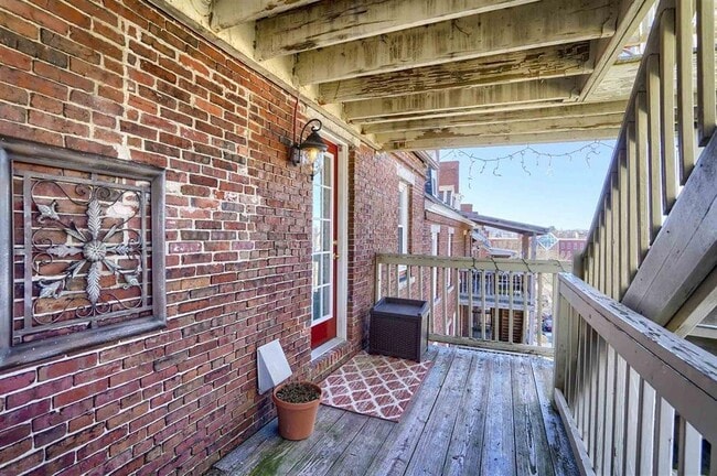 Photo - 105 W Merrimack St Unidad 2