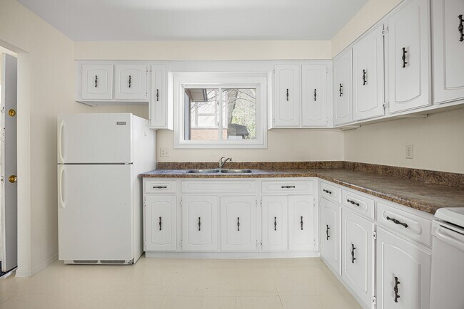 Photo - 105 Golden Eagle Rd