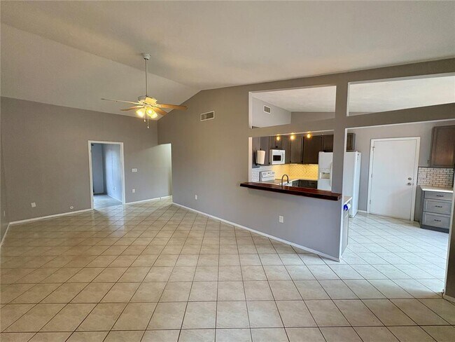 Photo - 1314 N Brink Ave