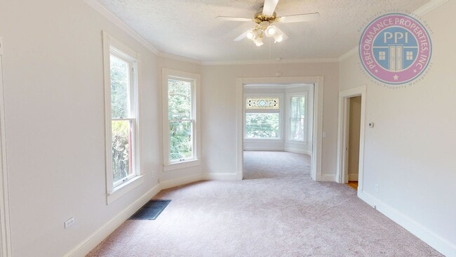 Photo - 2406 SE Yamhill St Unit 1