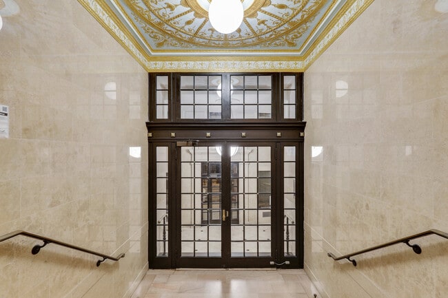 Photo - Gracie Court