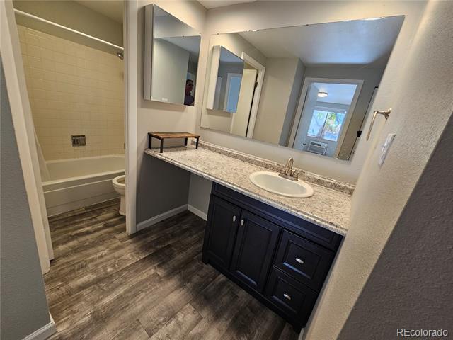 Photo - 1304 S Parker Rd Unidad 146