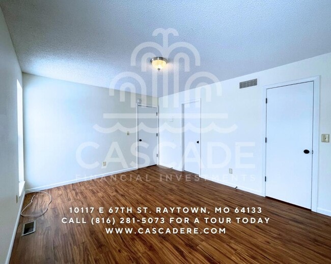 Photo - 10117 E 67th St