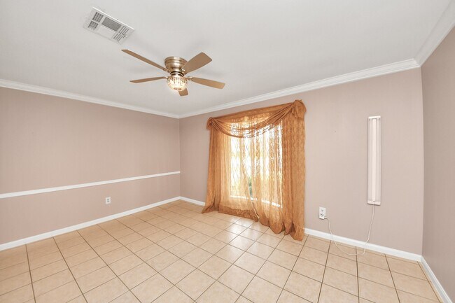 Photo - 14115 Wickersham Ln