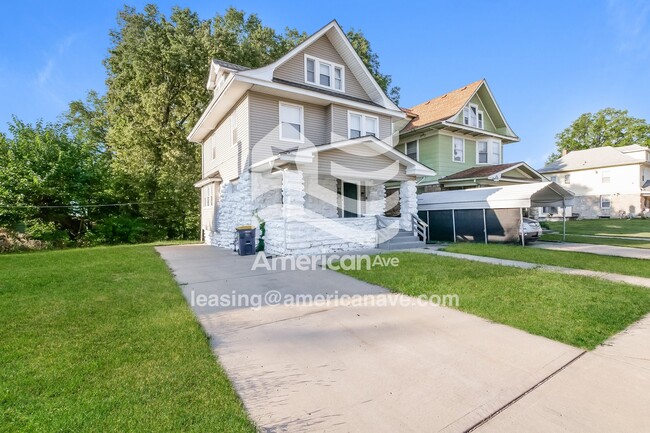 Photo - 3217 E 30th St