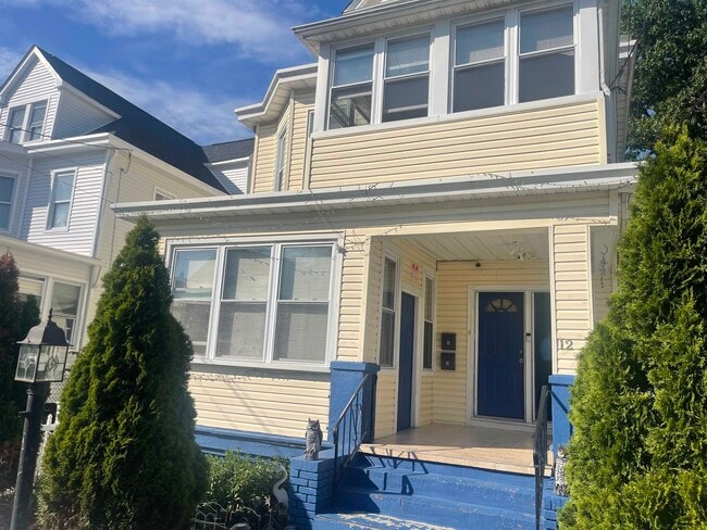 Photo - 12 Rutgers Pl