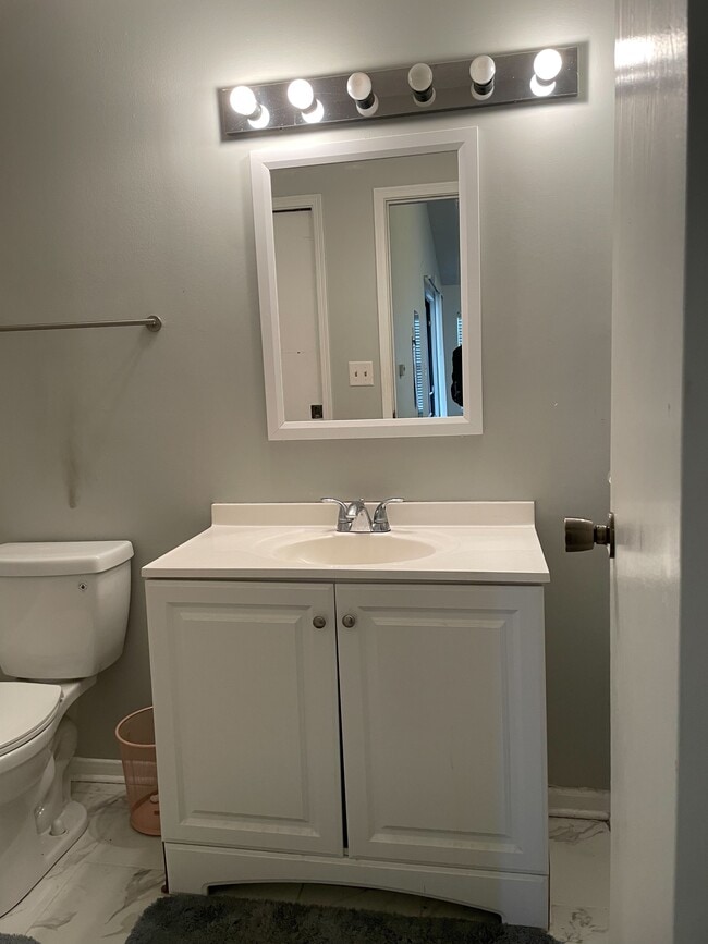 Photo - 2048 N Rand Rd