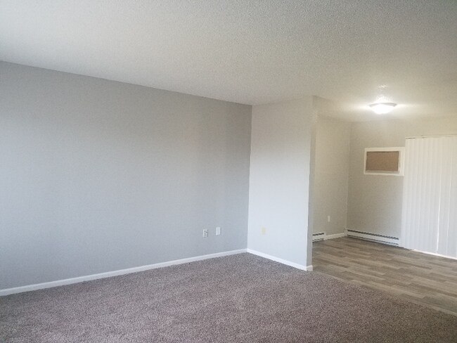 Photo - 806 11th St NW