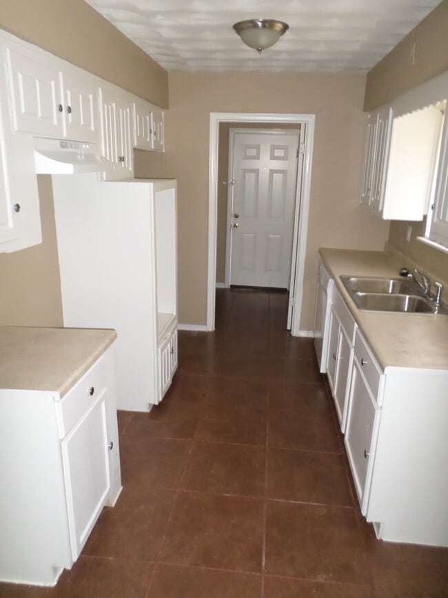 Photo - 1256 Whispering Trail