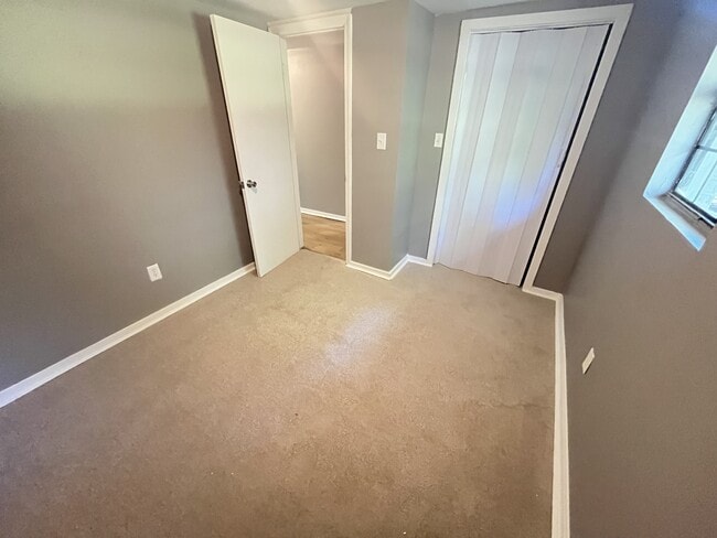 Photo - 108 Wallace Green St