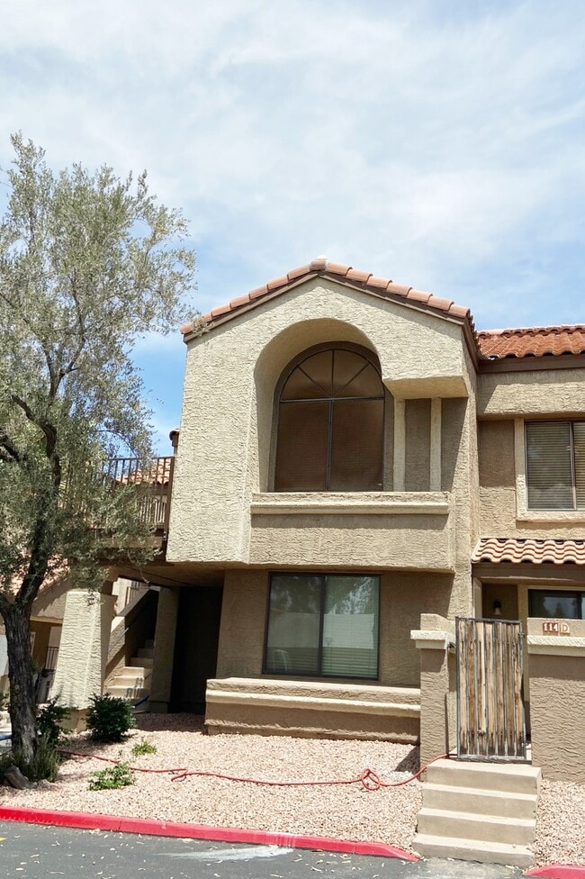 Photo - 1905 E University Dr Unit Papago Park Village 2