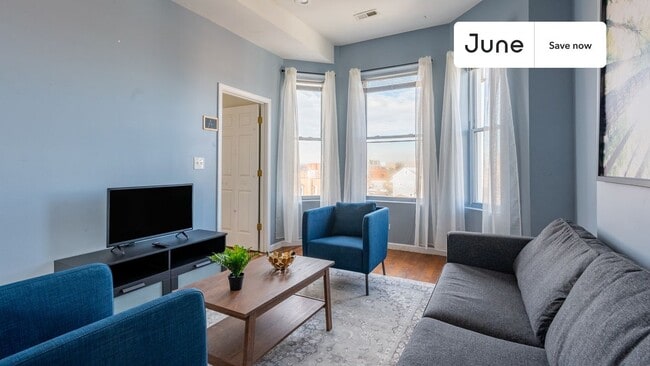 Photo - 1945 W Cermak Rd