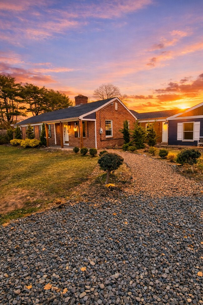 Photo - Spacious 4BR Ranch with 3 Living Rooms on 1.7 Acres — Howell