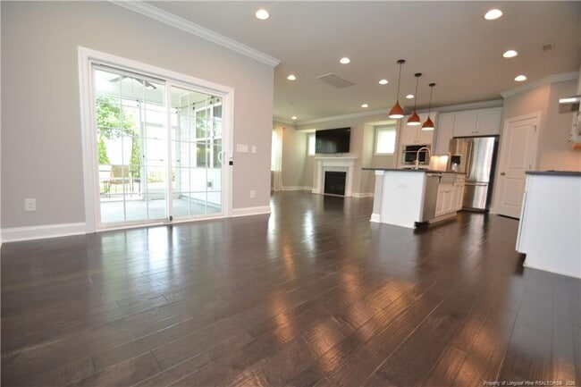 Photo - 977 Bristol Bridge Dr