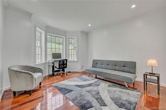 Photo - 73 Mountain Rd