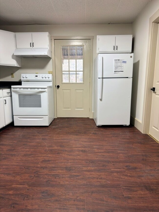 Photo - 199 E Main St Unidad 2