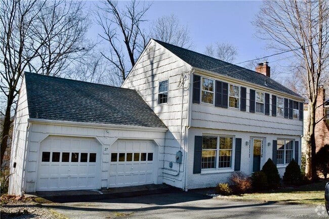 Building Photo - 27 Hollow Tree Ridge Rd Rental