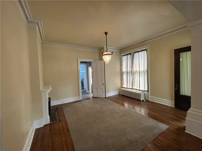 Photo - 401 Maple Ave