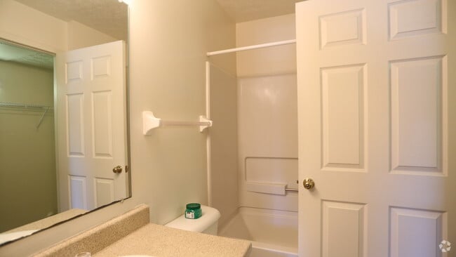 Bathroom - 2BR, 2BA - 1,100 SF