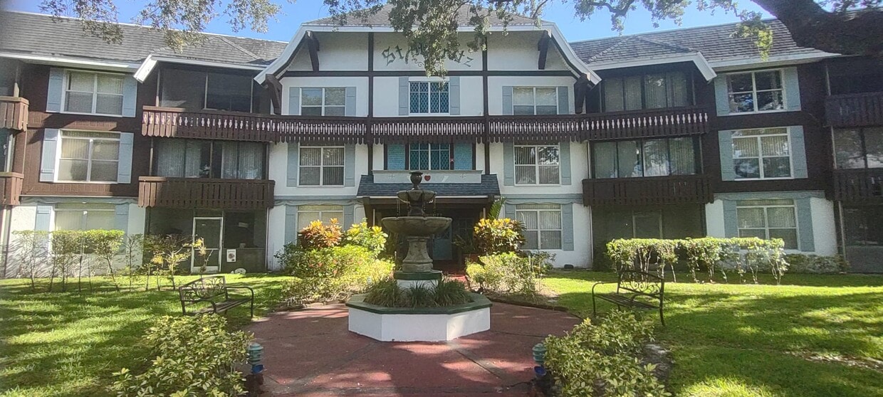 Photo - 3710 Inverrary Dr (Lauderhill, FL)