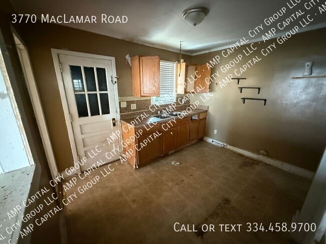 Photo - 3770 Maclamar Rd