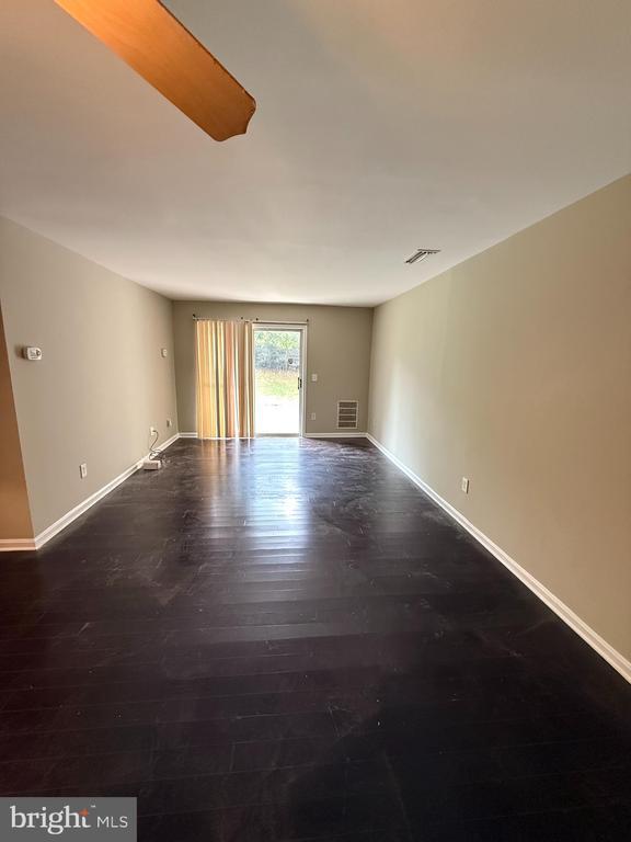 Building Photo - 14807 Rydell Rd Unit B1