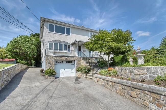 Photo - 28 Beechwood Ave