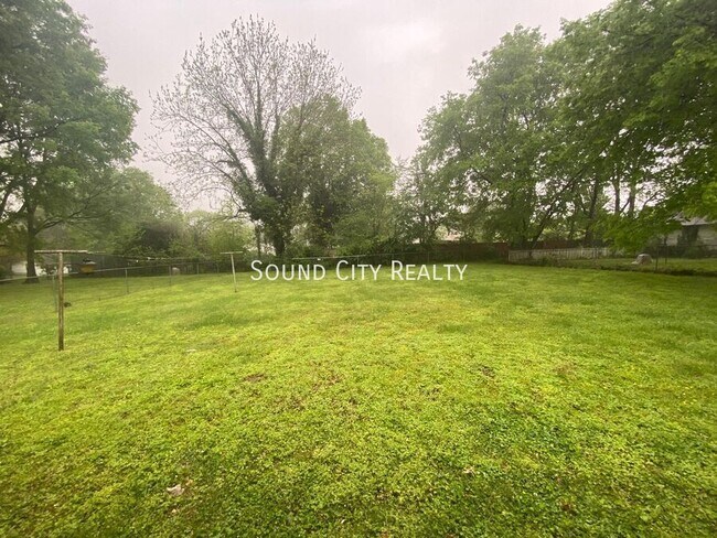 Photo - 265 Sunrise Ave