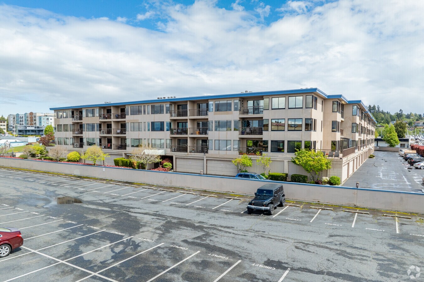 Photo - Mariner Manor Condos