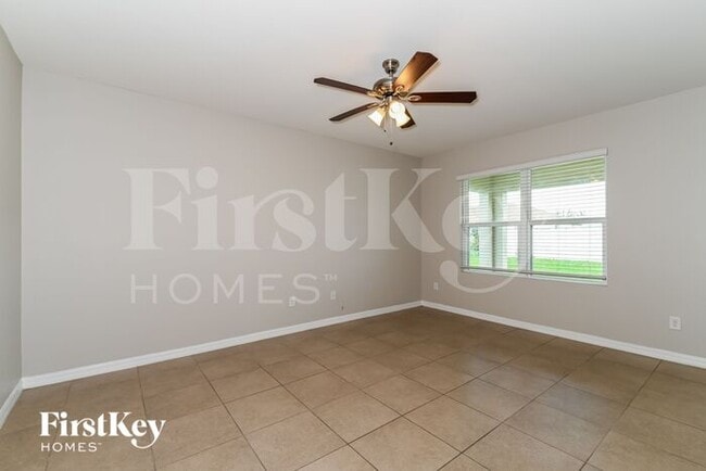 Photo - 205 SW 29th St