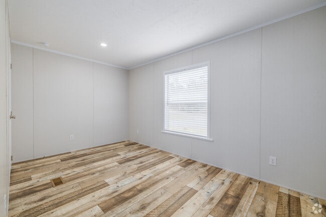 3BR, 2BA - 960SF - Bedroom