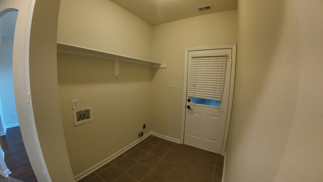 Photo - 135 Clear Springs Dr