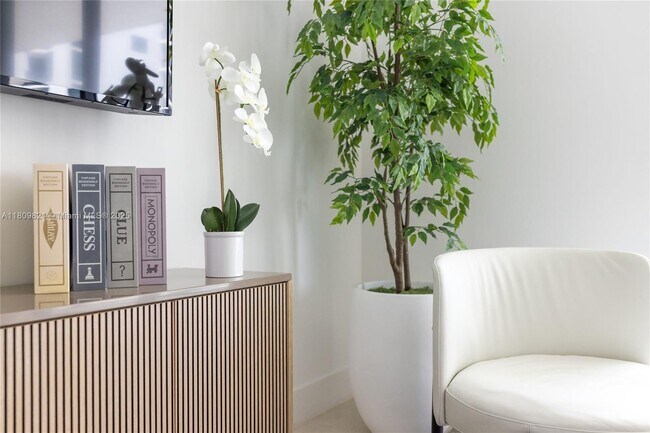 Photo - 159 NE 6th St Unit 3001