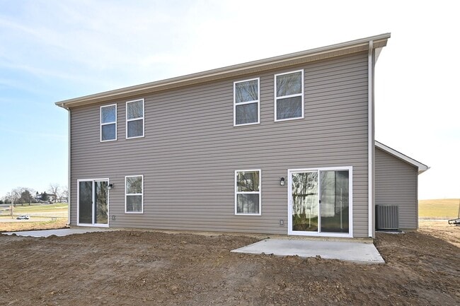 Photo - 3 Bedroom 2.5 bath 2 Car Garage Duplex