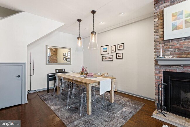 Photo - 3 Willings Alley