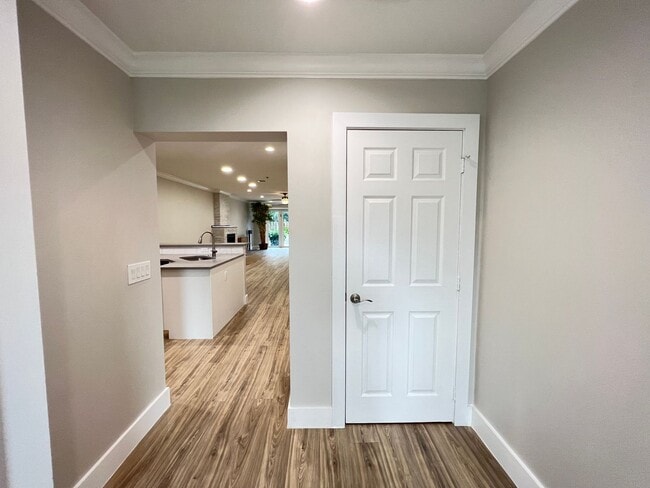 Photo - Beautiful 4 Bed 4.5 Bath luxury Townhouse with Elevator located by the Beach Lauderdale by the Sea