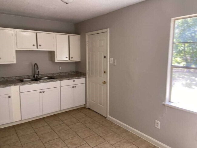 Photo - 5414 Northridge Dr