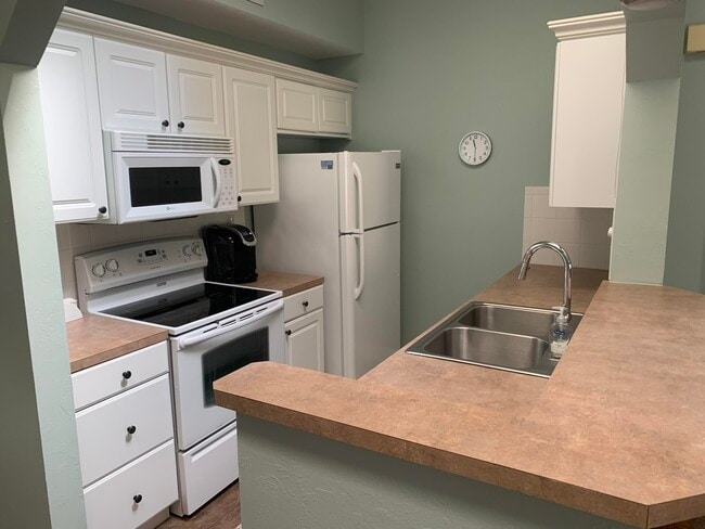 Photo - 2516 SE Anchorage Cove Condo Unit C-3