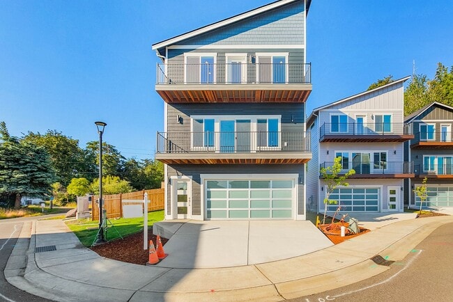 Building Photo - New Construction with a Water View Rental