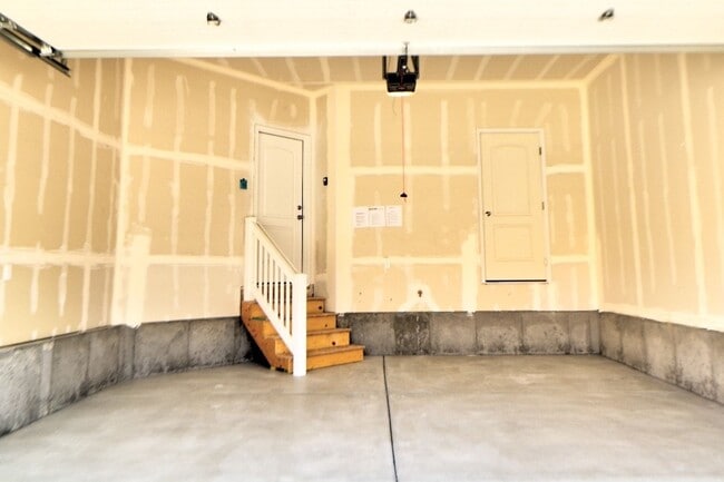 Photo - Townhome Just off of Redwood road