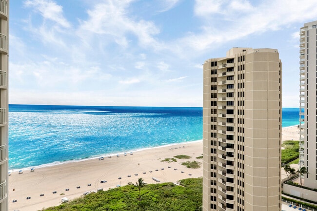 Building Photo - 3000 N Ocean Dr Unit 19h