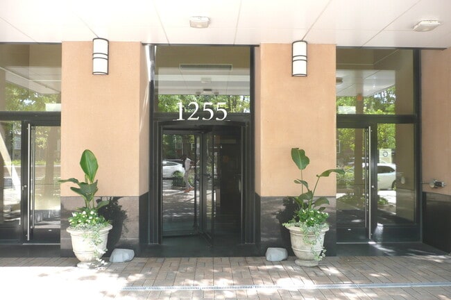 Photo - 1255 S State St Unit 607