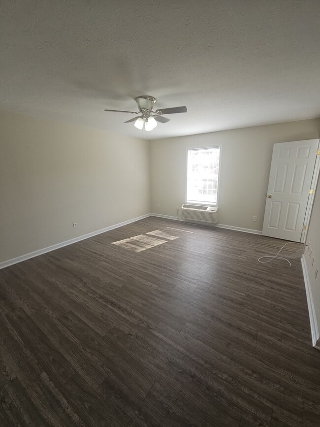Photo - 1351 N Dixie Ave Unit A5